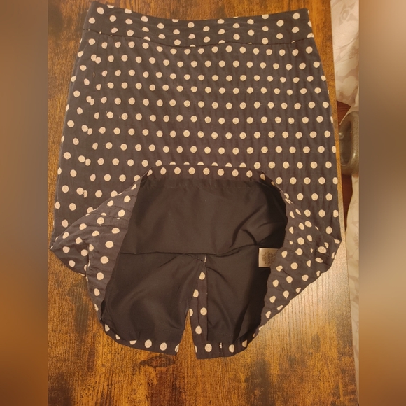 Banana Republic Pencil Skirt Size 0 - Picture 6 of 7